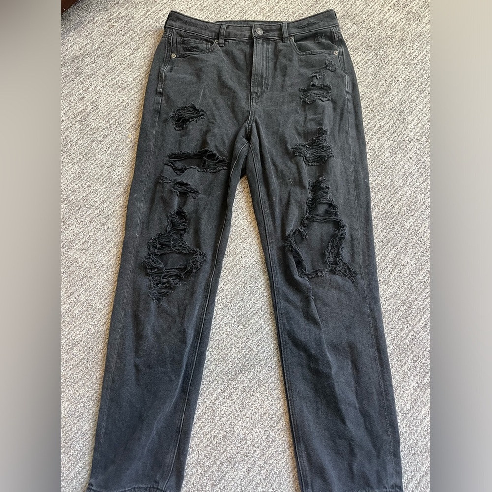 American Eagle mom jeans ripped